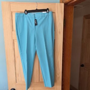 White House Black Market Turquoise Cropped Pants